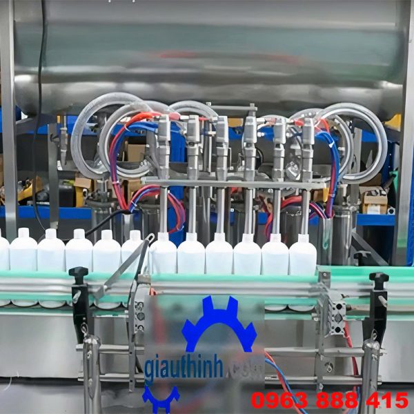 Máy chiết rót thuốc trừ sâu 6 vòi