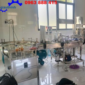 Máy rửa chai lọ nhựa