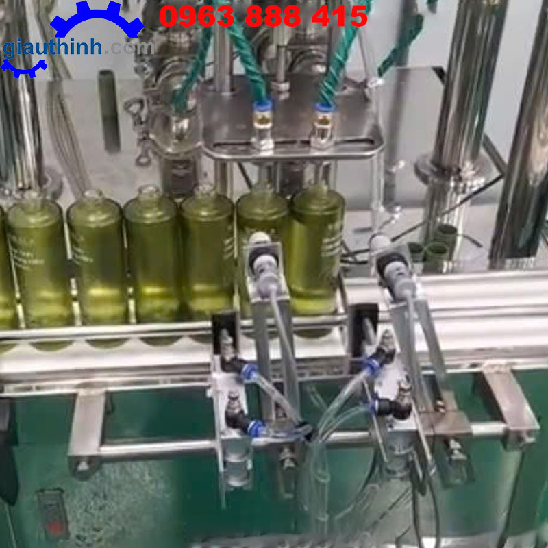 Máy chiết rót tự động