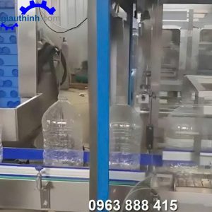 Dây chuyền chiết rót nước đóng chai