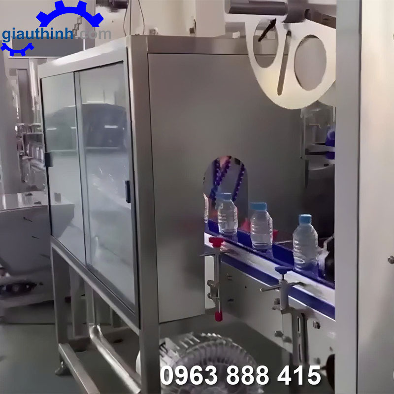 Máy chiết rót tự động