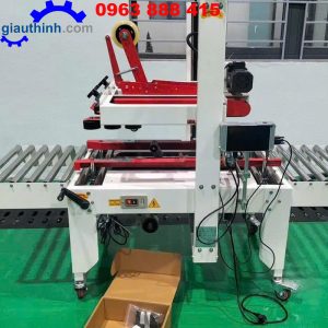 Máy dán thùng carton