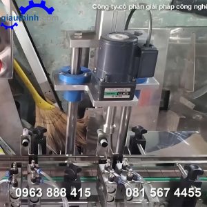 Máy siết nắp thỏi son