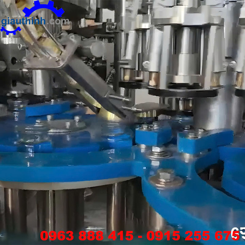 Máy chiết rót thực phẩm
