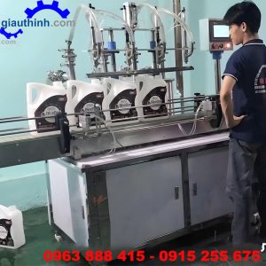 Dây chuyền chiết rót vặn nắp nước làm mát