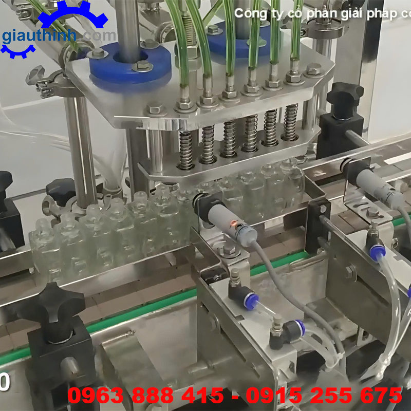 Máy chiết rót