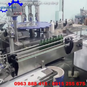 Máy chiết rót thuốc trừ sâu 8 vòi