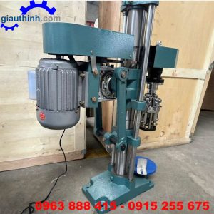 Máy siết nắp chai thủy tinh