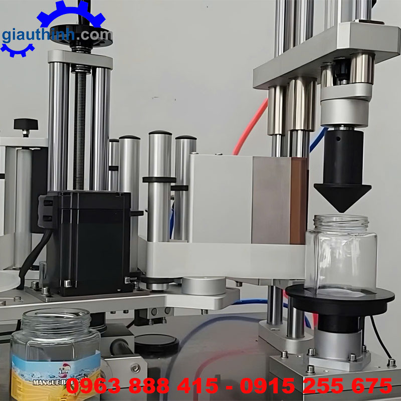 Máy dán nhãn sản phẩm